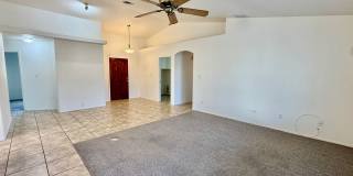 4 bed in Mesa Del Sol Gallery 4