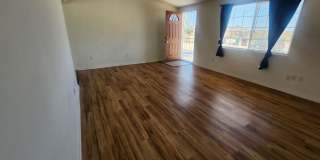 Two Bedroom One Bath Home! Gallery 4
