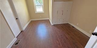 810 Pine Gallery 13
