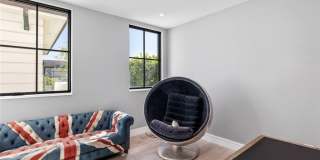 2428 The Strand Gallery 63