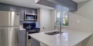 The River Pointe Gallery 27