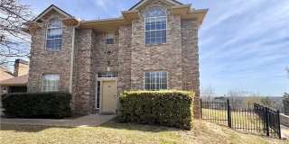 1915 Sutton Place Trail Gallery 1