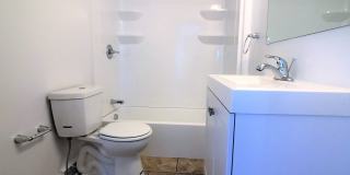 Large House with A/C, deck, updated kitchen, laundry, pet friendly September 1st Gallery 12
