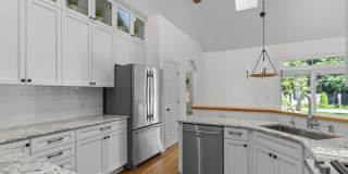 8825 Sawmill Creek Lane Gallery 8