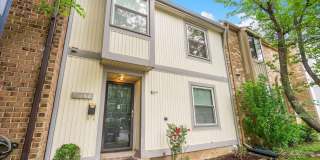 6060 HOLLOW KNOLL Court Gallery 1
