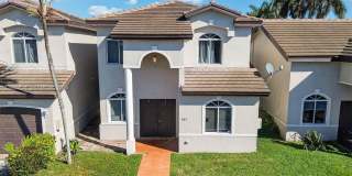18615 NW 84th Pl Gallery 1