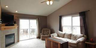 Quiet North Liberty Townhouse - CCA School District Gallery 12