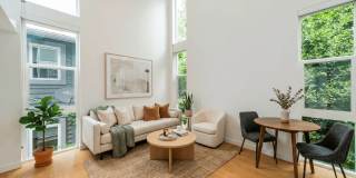 Rowlock Gallery 18