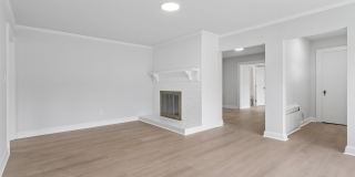 Single-Level 3 Bedroom Rental Near Downtown Hampton Gallery 6