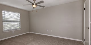 Lake Pointe Gallery 6