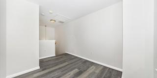 4960 CLARENDON Terrace Gallery 34