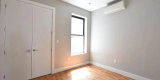 4230 Broadway Gallery 9
