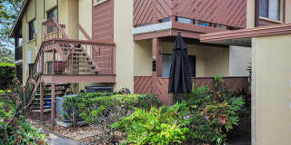 600 Summerhill Court Gallery 1