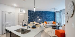 The Tristan Gallery 24