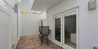 832 N Victoria Park Rd Gallery 22