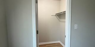 Experience Luxury Living at Bellagio Living II: Modern Apartments in Lawrence, Indiana Gallery 5