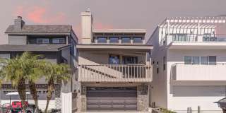 The Peaceful Pelican | 3 Bed, 2 Bath Coastal Retreat | Hollywood by the Sea | Fully Furnished | 30+ Day Rental Gallery 1