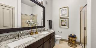 The Royce 8100 The Royce 8100 Gallery 29