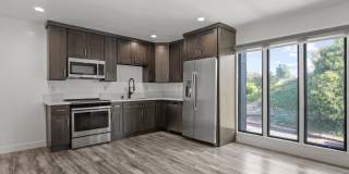 451 N Coronado St Gallery 2