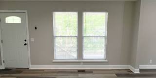 Charming Remodeled Home Off Madison Street Gallery 7