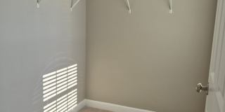 NEW LISTING!!!!! Gallery 22