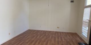 3089 Commons Crossing Gallery 9