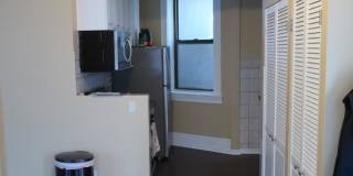 1547 W Blackhawk Gallery 3