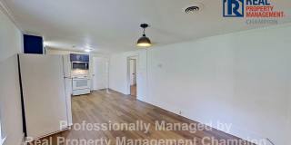 Renovated 2 BD/2 BA All Brick Cottage Near Cargo and Soda Pop Districts Gallery 11