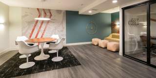1400 E. 57th Street Gallery 13