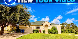 3 Bed 2 Bath Home in Port Malabar 3 Bed 2 Bath Home in Port Malabar Gallery 1