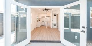 2540 1/2 Commonwealth Ave Gallery 4