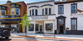 224 N WASHINGTON Street Gallery 1