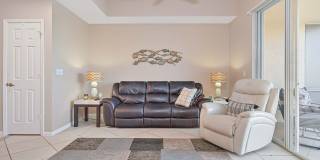 NOW AVAILABLE - Cozy Townhome w/ 1 Car Garage in Fort Myers! Gallery 13