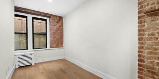 220 E 70th St Gallery 4