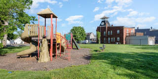 Funky Firehouse Renovated into Modern 2 BDR/1 Bath Gallery 26