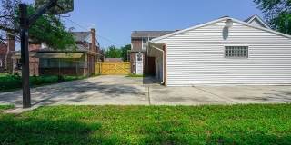 243 Newport Street Gallery 7