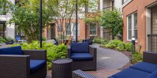 The Monroe Gallery 23