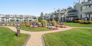 118 Ashley Avenue Gallery 1