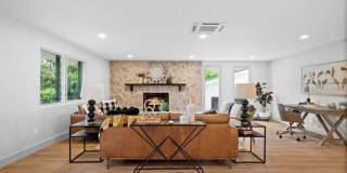Millcreek Stunner Next to St Marks Hospital! Gallery 15