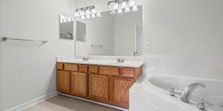 1670 MOHEGAN Drive Gallery 24