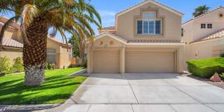 Spacious 4 Bd, 3 bth with in Summerlin with Beautiful Backyard and Bonus Space Gallery 1