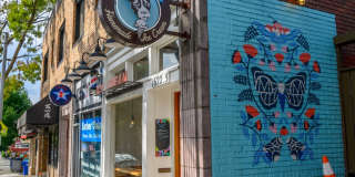 45th & Woodlawn Gallery 14