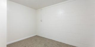 3-Bedroom Home For Rent Near Wakonda Elementary – 4655 Curtis Ave Gallery 23