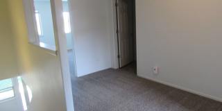 Bright 2 bed 2 1/4 bath Town Home Bright 2 bed 2 1/4 bath Town Home Gallery 9
