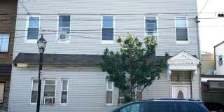 6806 BROADWAY Gallery 1