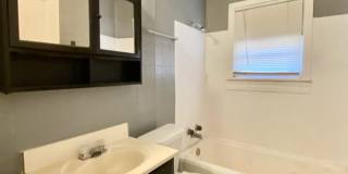 $0 First Month's Rent / $0 Deposit at Move-in Gallery 7