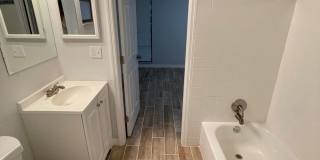 Beautiful Single Family Home! $2395/1085ft2-South Sarasota, 3-Bed/2-Bath, Fully Renovated: Annual Rental! Gallery 25