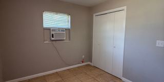 Quiet duplex biking distance from UF! Gallery 16