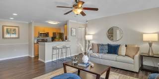 Landings at Lake Gray Gallery 13