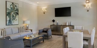 Skyland Exchange Gallery 20